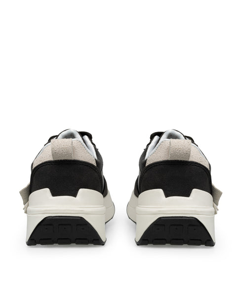 Tenis Negro Deportivo Letra M 9452SH